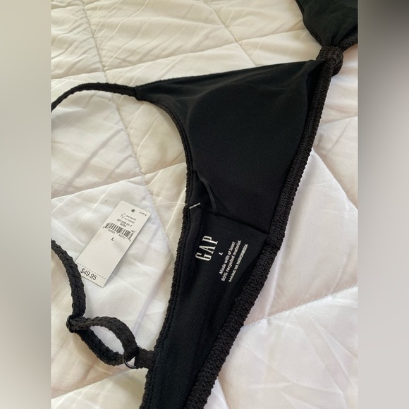 Gap Knot-Front Black Triangle Bikini Top, size L - Picture 2 of 4